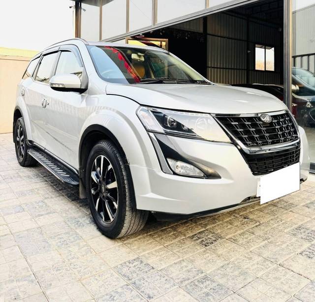 https://images10.gaadi.com/usedcar_image/4534696/original/processed_ba1d4fe54c4da7e8ee78e8a7170c31e3.jpg?imwidth=6400