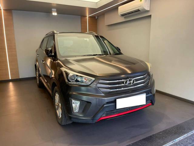 https://images10.gaadi.com/usedcar_image/4534701/original/processed_1e55c08fb6bb28805354a34ca3735f8b.jpeg?imwidth=6401