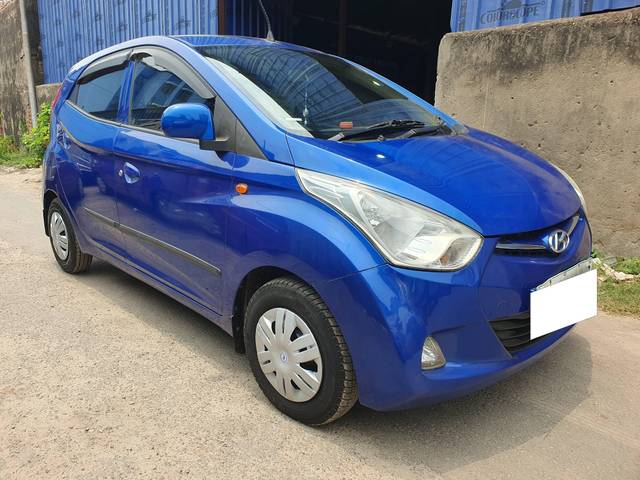 https://images10.gaadi.com/usedcar_image/4534702/original/processed_93dc21a1839534c1180e2b21f62979ff.jpg?imwidth=6400