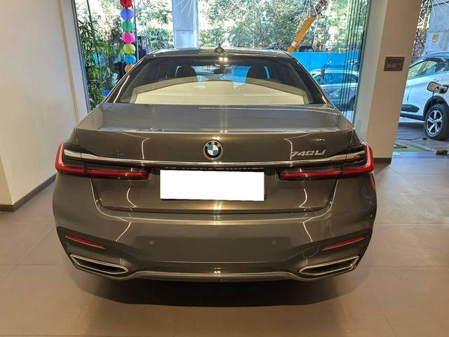 https://images10.gaadi.com/usedcar_image/4534729/original/processed_a5ac08155fe86339d164c8872c394286.jpeg?imwidth=6402