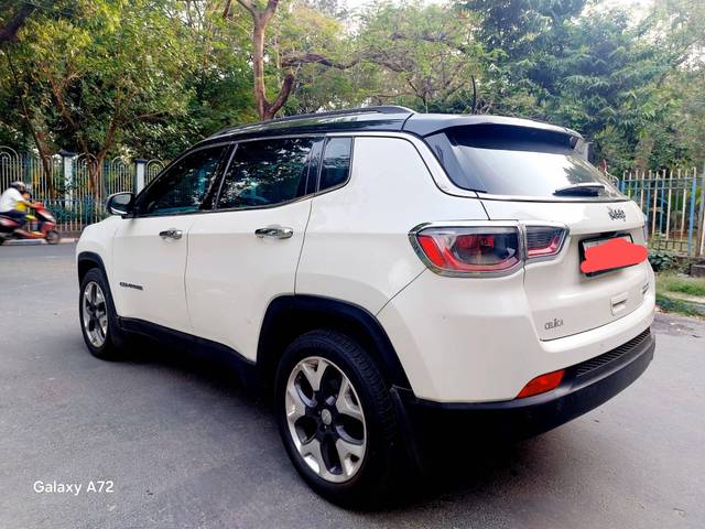 https://images10.gaadi.com/usedcar_image/4534752/original/processed_84c37e4c6aae78fc8b37c83d85aa9ff0.jpg?imwidth=6402