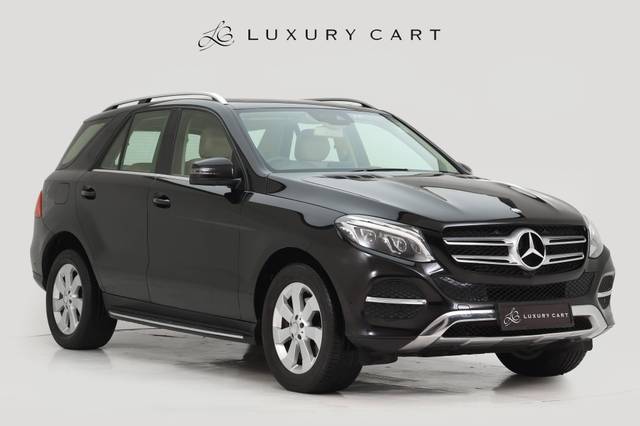https://images10.gaadi.com/usedcar_image/4534753/original/processed_09bd8313160a386a83b4ec16aa7d59e4.jpg?imwidth=6400