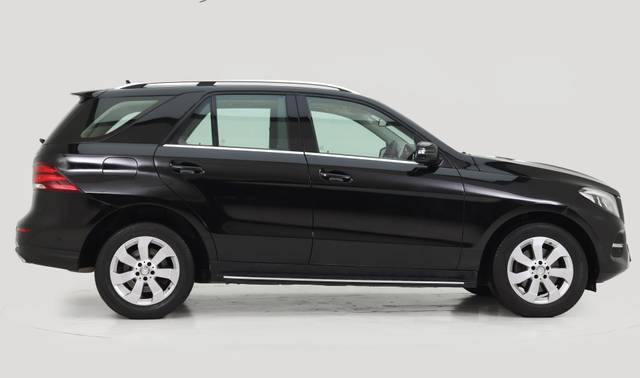 https://images10.gaadi.com/usedcar_image/4534753/original/processed_be16448f8a003cc7a9c12a0a97665e66.jpg?imwidth=6401