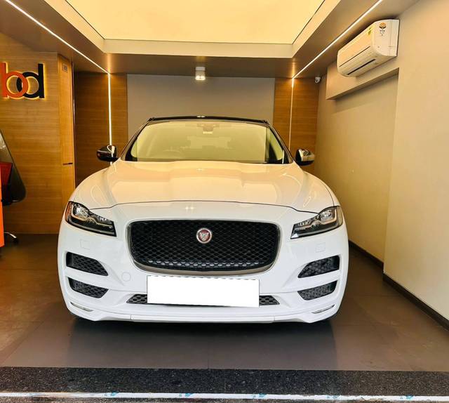 https://images10.gaadi.com/usedcar_image/4534760/original/processed_a5298976997b172af09041a1d3b08f02.jpeg?imwidth=6400