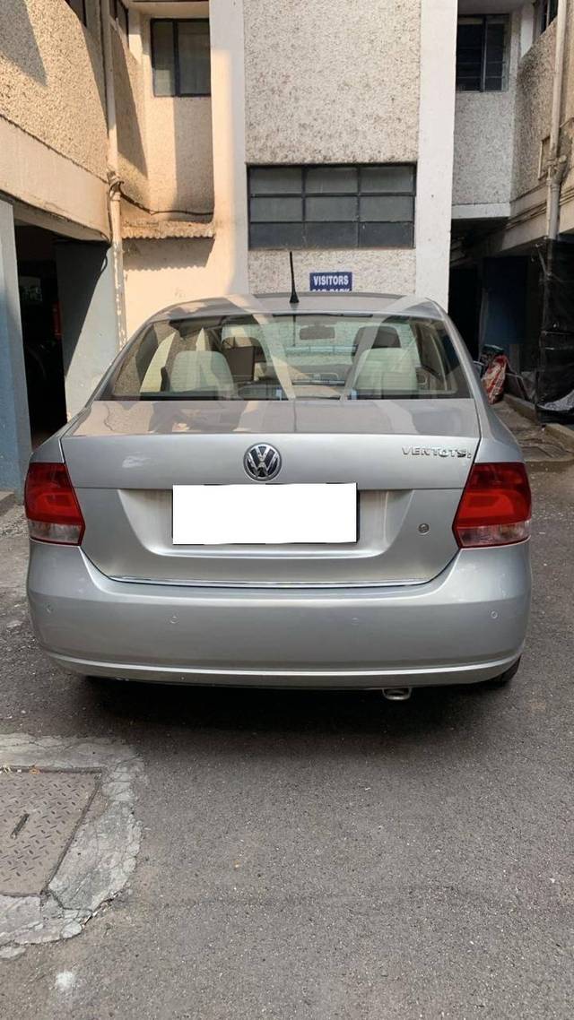 https://images10.gaadi.com/usedcar_image/4534827/original/processed_500991a2-1868-4c07-809b-4f51d55f418e.jpg?imwidth=6401