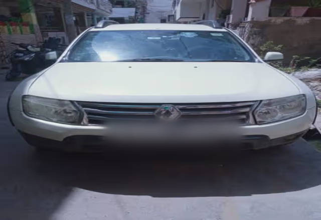 https://images10.gaadi.com/usedcar_image/4534872/original/4c483636-d1a1-4307-9ee5-2aebad8052ec.?imwidth=6400