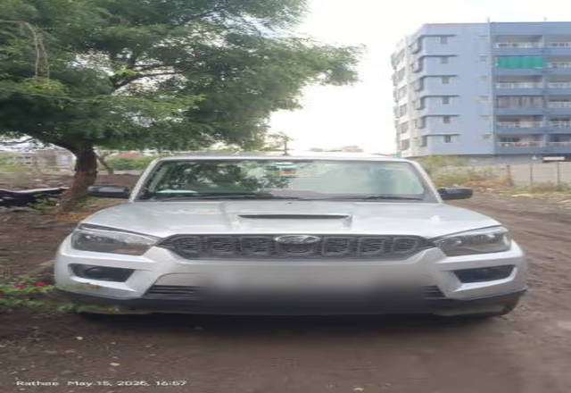 https://images10.gaadi.com/usedcar_image/4534888/original/45697d0e-443e-4b91-82c1-1cb8f5464f2e.?imwidth=6400