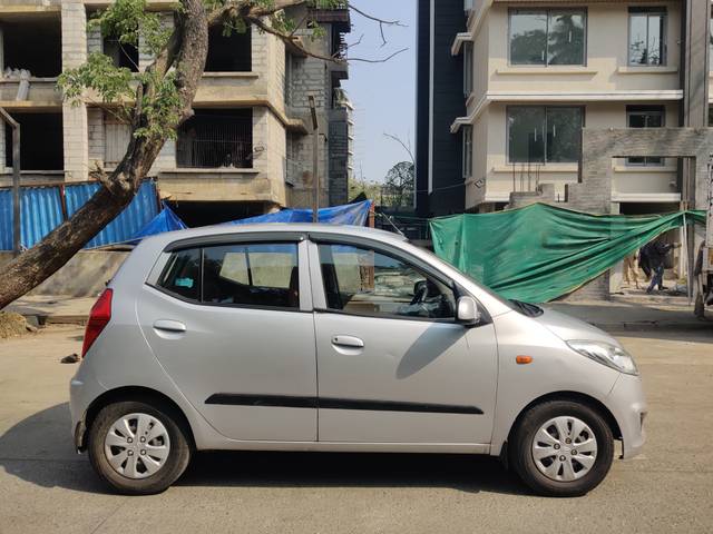 https://images10.gaadi.com/usedcar_image/4534929/original/dc3a3cbd371203d4e6bfa09ac2d1d1ad.jpeg?imwidth=6401
