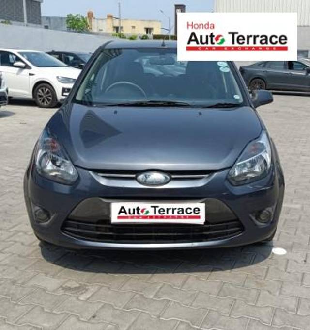 https://images10.gaadi.com/usedcar_image/4534934/original/e919b8ac36a684c1a6b0256d49f589b9.jpeg?imwidth=6400