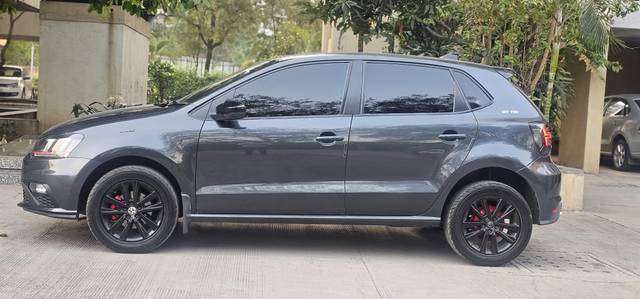https://images10.gaadi.com/usedcar_image/4534947/original/processed_5934ef6f-e371-402c-8611-9296cd84fc97.jpg?imwidth=6402