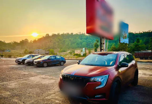 https://images10.gaadi.com/usedcar_image/4534956/original/793ad1b7-baf3-4267-8ee8-5dfe68afa552.?imwidth=6400