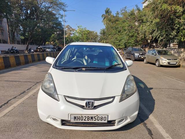 https://images10.gaadi.com/usedcar_image/4534973/original/d4b3d0da9248caf986f219e631713692.jpg?imwidth=6400