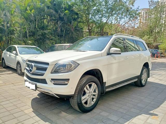 https://images10.gaadi.com/usedcar_image/4534983/original/c3456ecf493d63d67b81f5caae59e83d.jpg?imwidth=6402