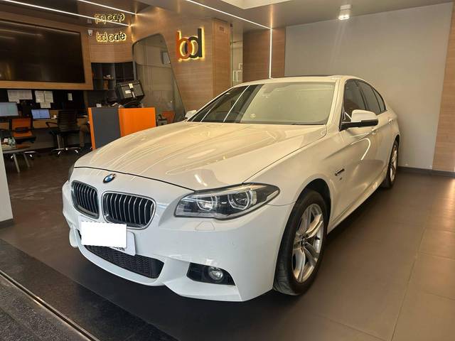 https://images10.gaadi.com/usedcar_image/4534984/original/processed_3ed57a8b10d7ae8ddfd76599d00d3280.jpeg?imwidth=6401