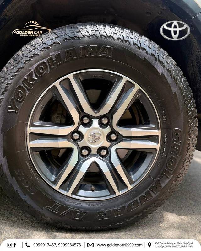 https://images10.gaadi.com/usedcar_image/4534997/original/b7d65b4a4f602f6d8fdc113131044e55.jpg?imwidth=6402