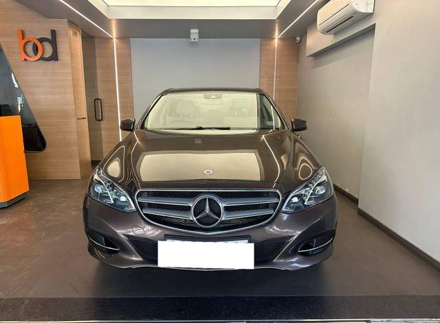 https://images10.gaadi.com/usedcar_image/4535008/original/processed_1ce7737fff3e9f0ef5d68c87b3d0e8fd.jpeg?imwidth=6400