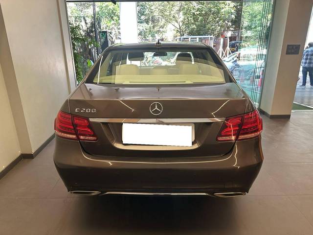 https://images10.gaadi.com/usedcar_image/4535008/original/processed_d5b6d029669a36aa08fa86e8a14fb2eb.jpeg?imwidth=6402