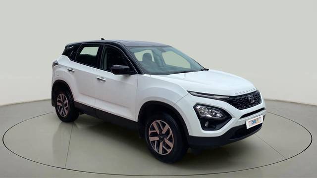 https://images10.gaadi.com/usedcar_image/4535011/original/d639e26be59049b6dbed2ac29801421f.jpg?imwidth=6400