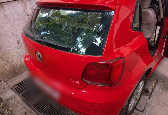 https://images10.gaadi.com/usedcar_image/4535042/original/a83d5478-c299-46c6-aee8-579b9e821b8c.?imwidth=6401