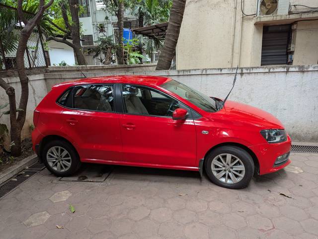 https://images10.gaadi.com/usedcar_image/4535042/original/fd025137-1d32-42e0-ab34-28f2480a54ae.jpg?imwidth=6400
