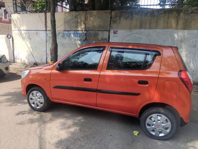 https://images10.gaadi.com/usedcar_image/4535084/original/processed_0f46da6ba36440e64156ab240908fc56.jpg?imwidth=6402