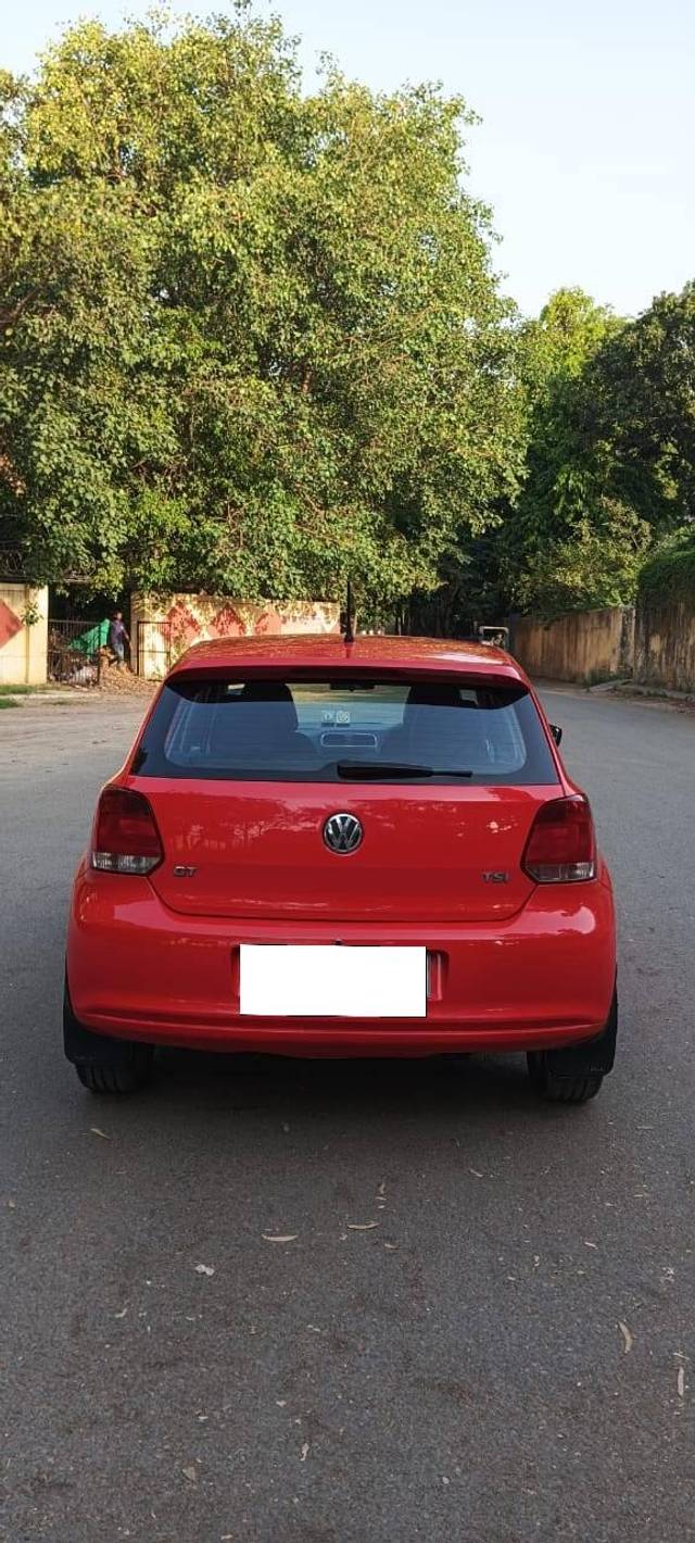 https://images10.gaadi.com/usedcar_image/4535085/original/processed_8c1a279913f76e00d08fe486b67e320f.jpg?imwidth=6402