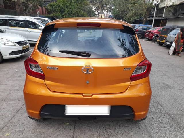 https://images10.gaadi.com/usedcar_image/4535104/original/processed_3b71d3e4466cb70e423d51278cb2178d.jpeg?imwidth=6402