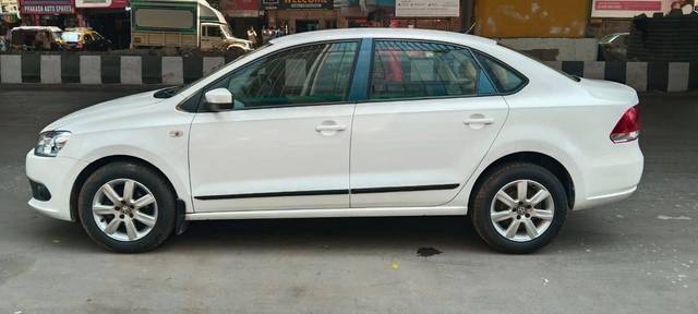 https://images10.gaadi.com/usedcar_image/4535110/original/processed_107c4ddec1777a39e1dc5b026149df32.jpg?imwidth=6402