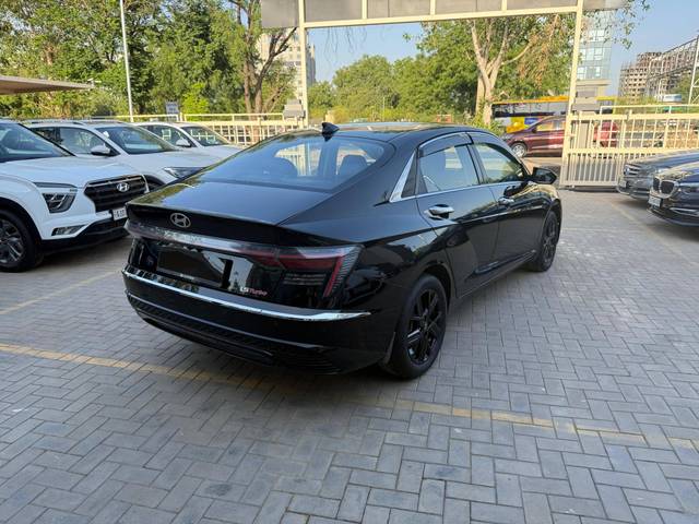 https://images10.gaadi.com/usedcar_image/4535135/original/processed_50b18b2d-13fd-4f6f-a301-bf7f8ffd8bff.jpg?imwidth=6402
