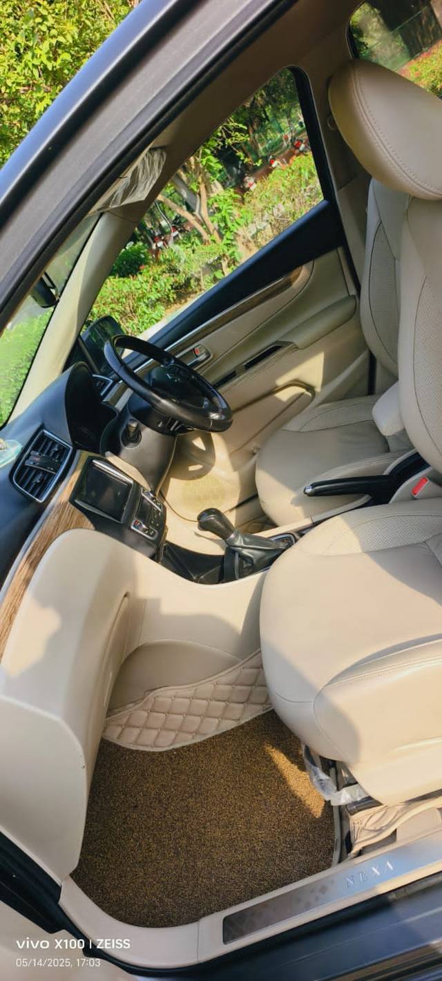 https://images10.gaadi.com/usedcar_image/4535142/original/88ea1286ab0e637a8c75e973f6001b86.jpg?imwidth=6402
