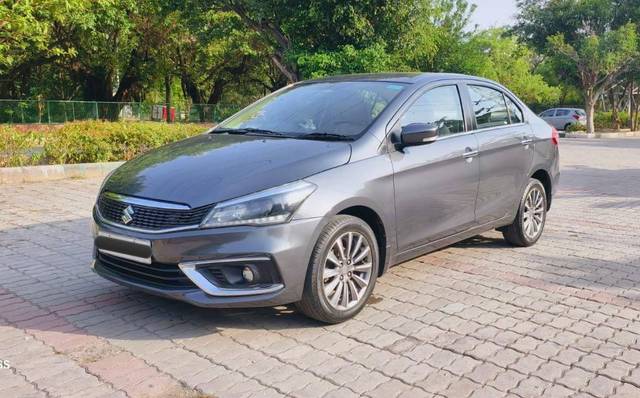https://images10.gaadi.com/usedcar_image/4535142/original/processed_a198c07cdd0d8c7fb656f6fa0d7afa41.jpg?imwidth=6400