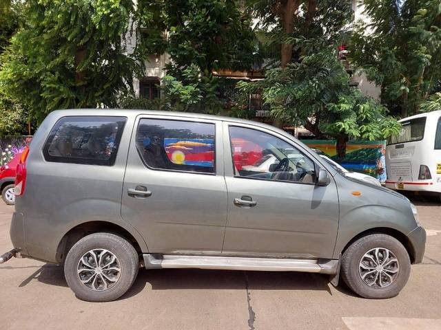 https://images10.gaadi.com/usedcar_image/4535147/original/processed_d497d2be307193210aeecbaae193c330.jpeg?imwidth=6401