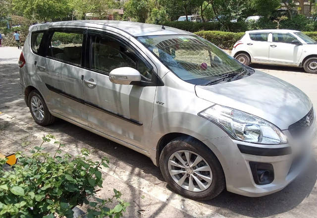 https://images10.gaadi.com/usedcar_image/4535181/original/098c11ca-ce5f-4902-9e06-6801b485b489.?imwidth=6401