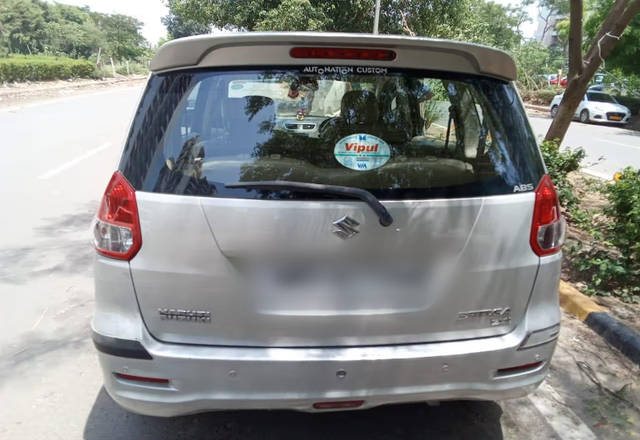 https://images10.gaadi.com/usedcar_image/4535181/original/f1f8d1ca-9da4-4402-afb9-9c8ab5bb2f64.?imwidth=6402