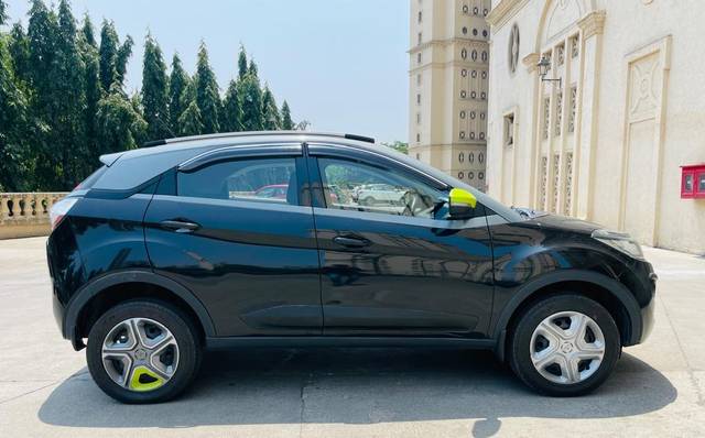 https://images10.gaadi.com/usedcar_image/4535202/original/7d9697eef726ccc179c7b5b801547f53.jpg?imwidth=6401