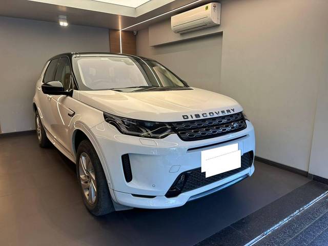 https://images10.gaadi.com/usedcar_image/4535231/original/processed_b177b316c3cebc197ffb10536c1d0869.jpeg?imwidth=6401