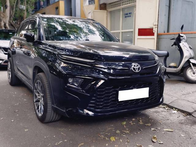 https://images10.gaadi.com/usedcar_image/4535236/original/processed_95199caad6f002eec4090eaad5617020.jpg?imwidth=6400