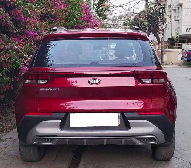 https://images10.gaadi.com/usedcar_image/4535238/original/processed_f4b5464c3ed242ed7f07e498d20fe070.jpg?imwidth=6402