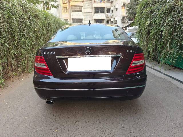 https://images10.gaadi.com/usedcar_image/4535242/original/processed_f62db69f6173c3c5890e52c1e1461187.jpeg?imwidth=6402