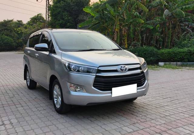 https://images10.gaadi.com/usedcar_image/4535255/original/processed_23cb484eb171102d9ff54f4c4411893c.jpg?imwidth=6400