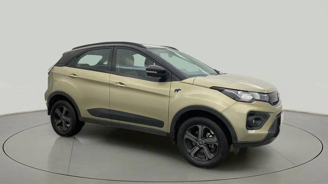https://images10.gaadi.com/usedcar_image/4535262/original/2dc56e7113d7786138a1591527957abf.jpg?imwidth=6400