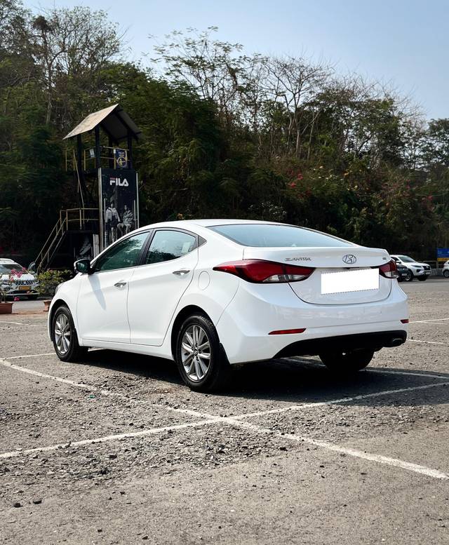 https://images10.gaadi.com/usedcar_image/4535351/original/processed_3566aecddc7d6a2aef53f484f80551ce.jpeg?imwidth=6402