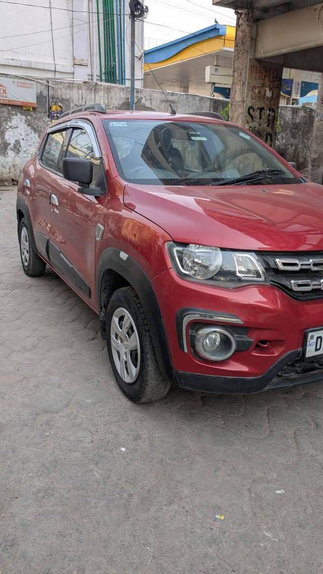 https://images10.gaadi.com/usedcar_image/4535352/original/processed_3a7ae807f388174b8a7485956883fc7a.jpg?imwidth=6400