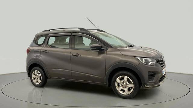 https://images10.gaadi.com/usedcar_image/4535390/original/f501e1772627632574db40e4e7a22a26.jpg?imwidth=6400