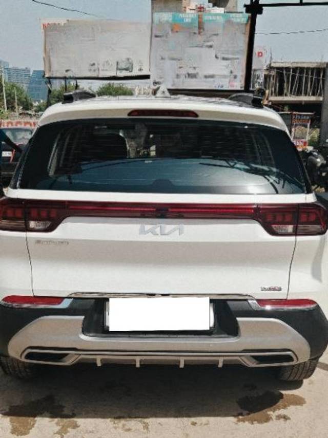 https://images10.gaadi.com/usedcar_image/4535436/original/processed_e58c29bb-fcb7-4144-b15e-c4b47d1afebd.jpg?imwidth=6401