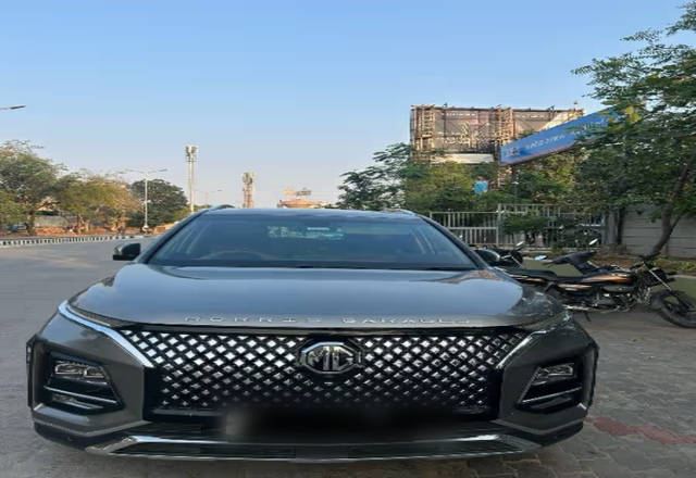 https://images10.gaadi.com/usedcar_image/4535468/original/da32ae17-d6d4-436f-b4c4-2189ec49b1a7.?imwidth=6400