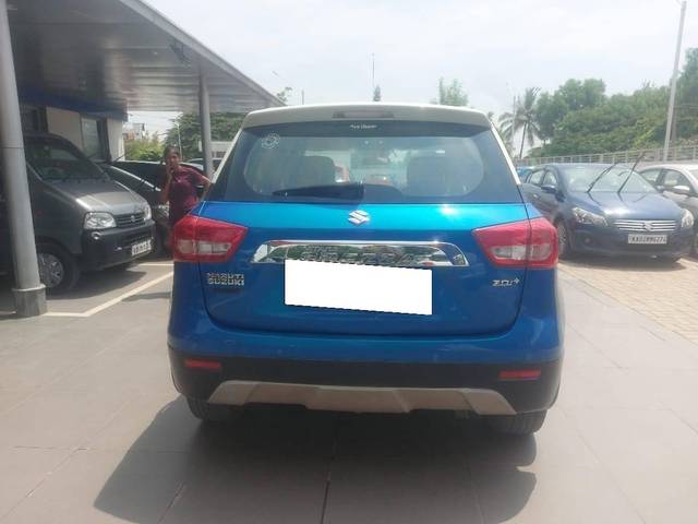 https://images10.gaadi.com/usedcar_image/4535483/original/processed_ff3af76984056ab3a5bf0257f87abb72.jpg?imwidth=6402