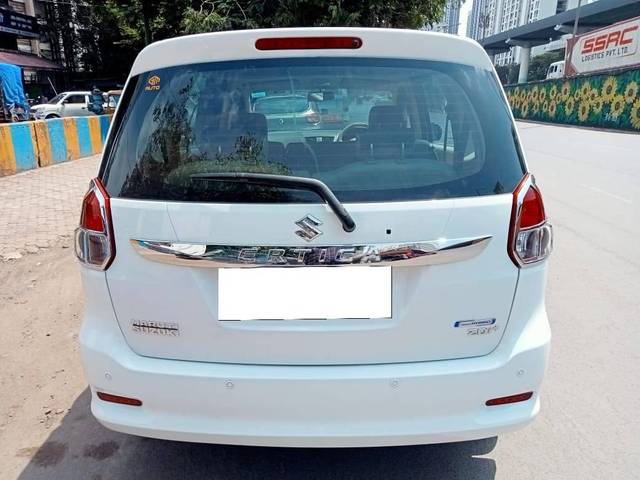 https://images10.gaadi.com/usedcar_image/4535492/original/processed_a96d60faf27e695aacdad786abd3bf2e.jpg?imwidth=6402