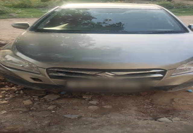 https://images10.gaadi.com/usedcar_image/4535493/original/279121f2-5e82-4997-a061-8c07d92a2443.?imwidth=6400