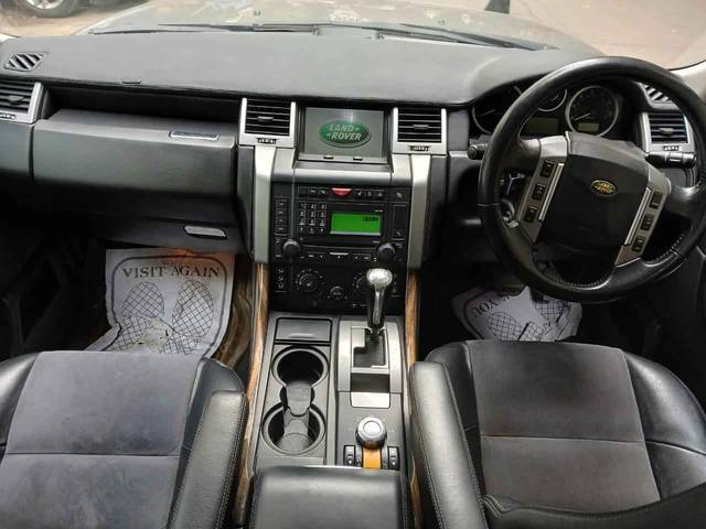 https://images10.gaadi.com/usedcar_image/4535501/original/d6510a826c6ea3a87f363ad0f88426a8.jpg?imwidth=6402